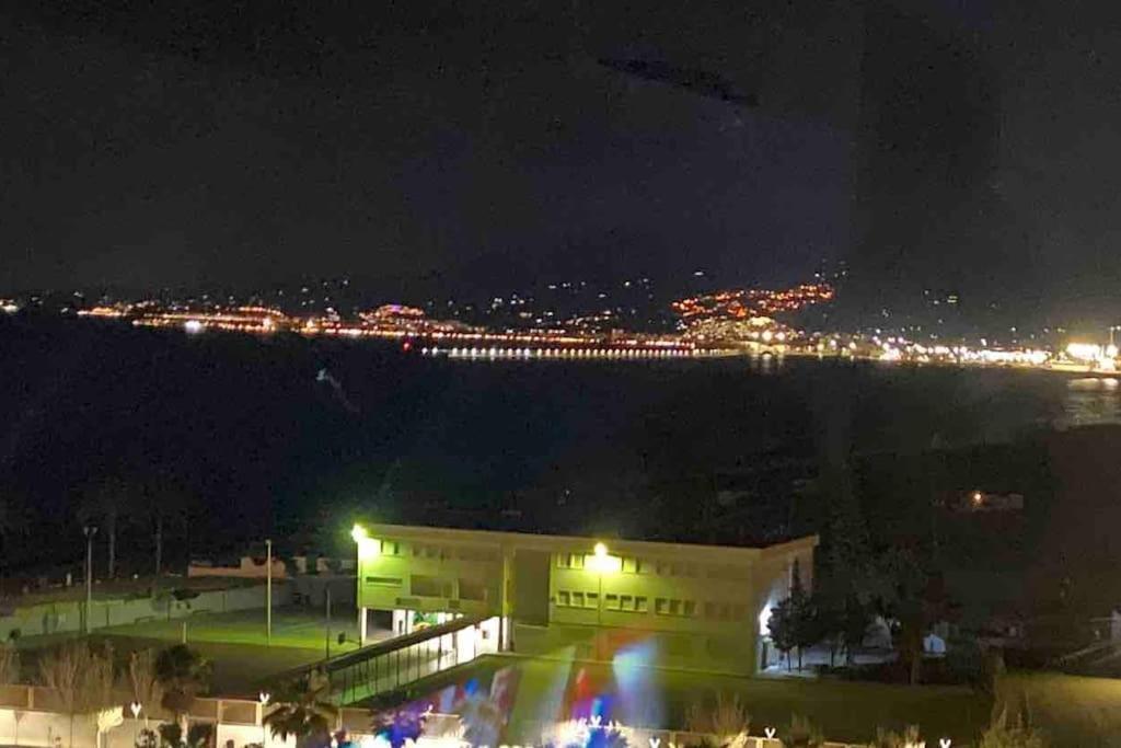 Torrenueva Con Vistas A La Playa Lägenhet Exteriör bild